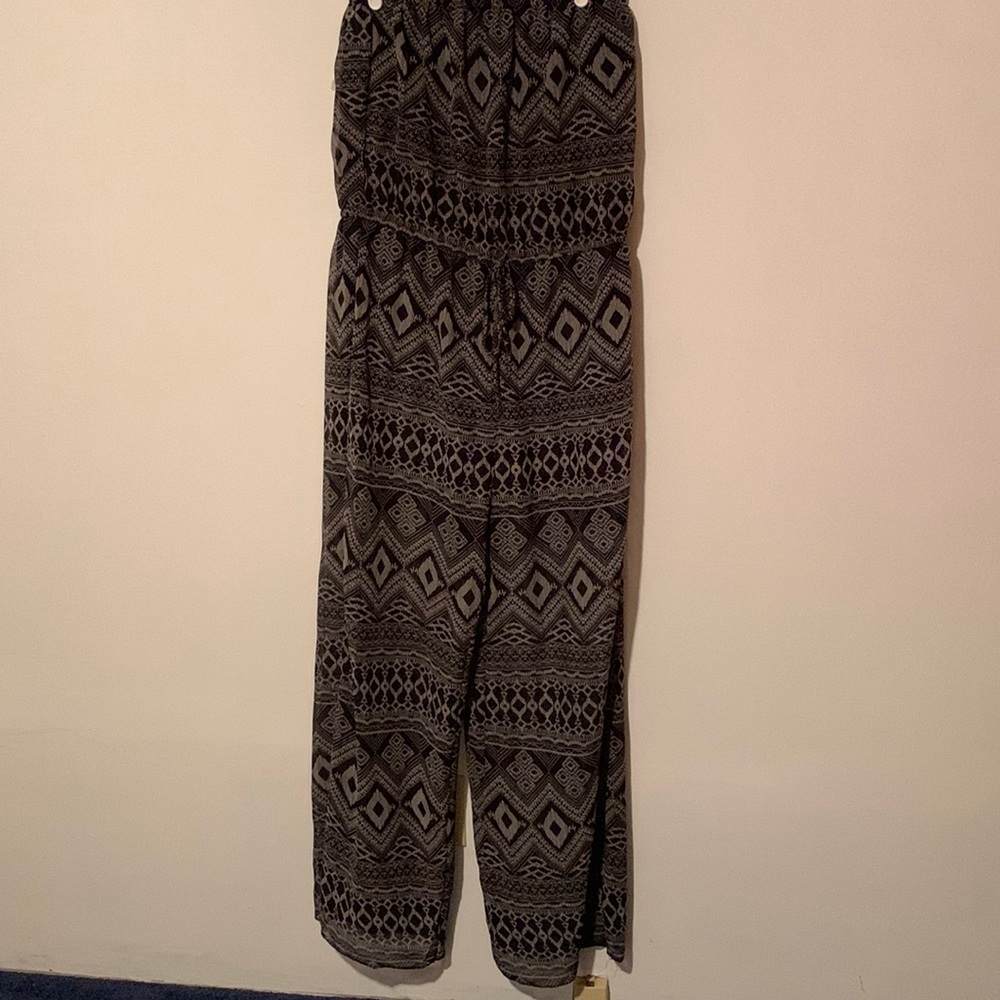 Feathers Sleeveless Boho Onepiece Romper